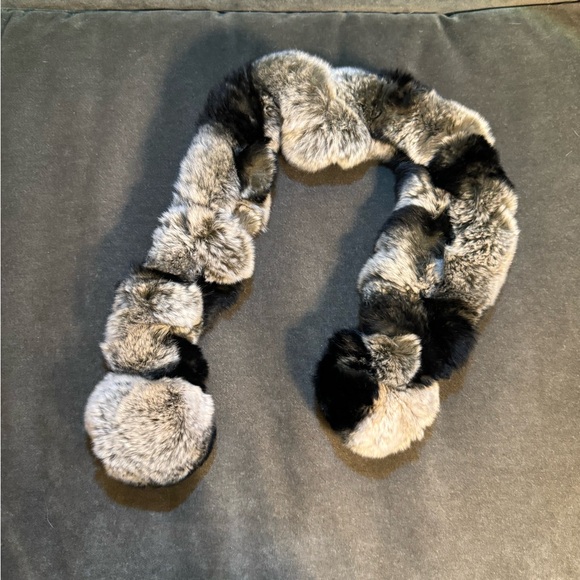Like New Belle Fare Rabbit Fur Scarf -- Grey and Black - Picture 4 of 5